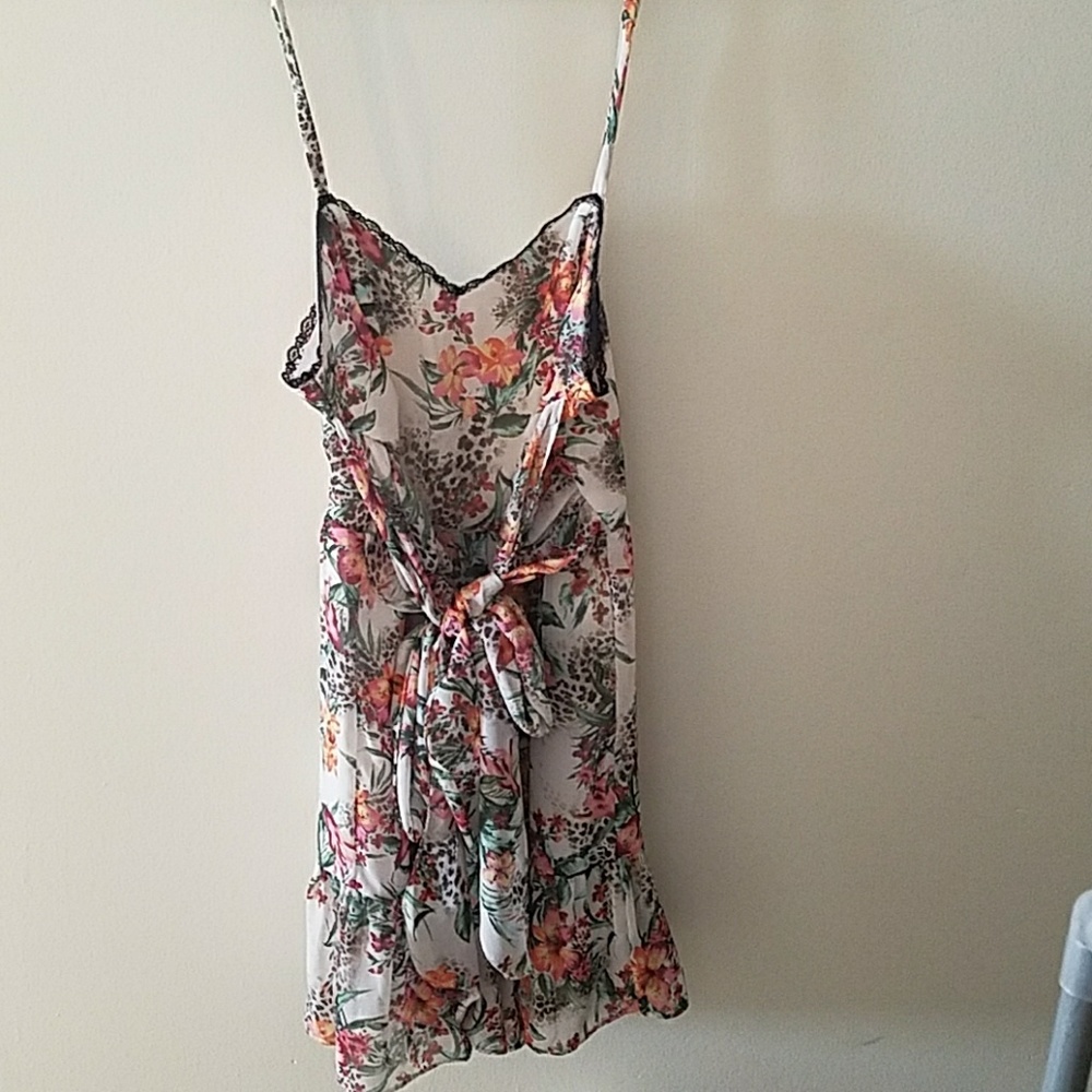 Forever 21 Floral/animal print dress - Picture 2 of 2